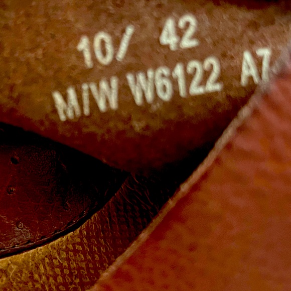 Born Brown Embossed Leather Slip On Platform Sandals S10 - Picture 4 of 7